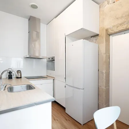 Apartamento En El Puerto, Parte Vieja Cerca De La Playa