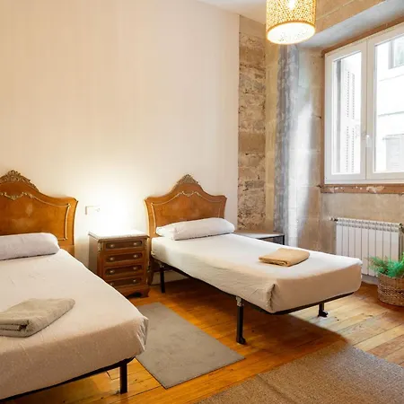 En El Puerto, Parte Vieja Cerca De La Playa San Sebastián