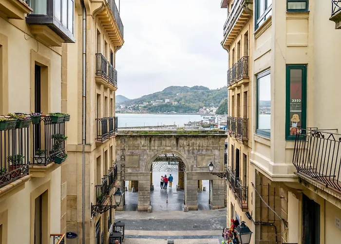 Apartamento En El Puerto, Parte Vieja Cerca De La Playa San Sebastián
